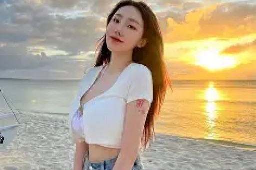 从发廊小哥到顶流富豪揭秘网红白冰是怎么发家的