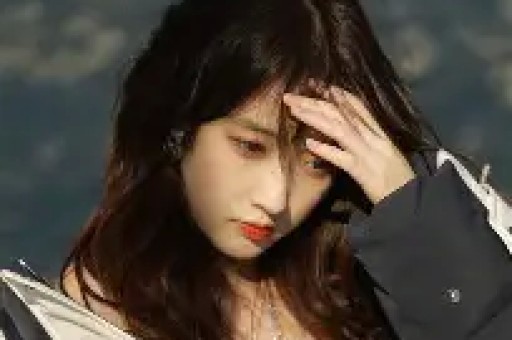 优思益塌房始末：明星集体道歉背后假洋牌与代工厂的真相